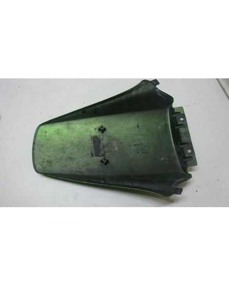 Derbi Senda, bakskärm