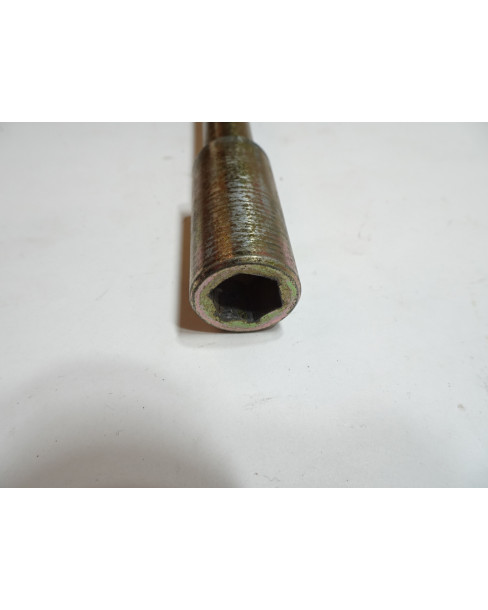 Viarelli Motard, hjulaxel fram 2