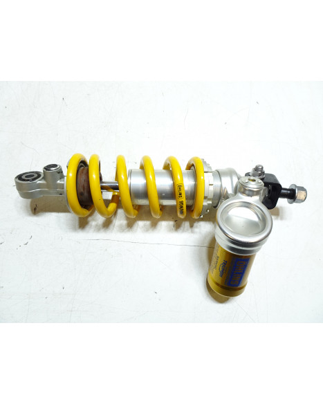 Triumph Street Triple RS, Öhlins stötdämpare bak