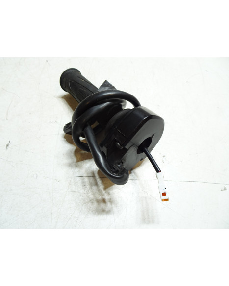 Triumph Street Triple, elektroniskt gashandtag