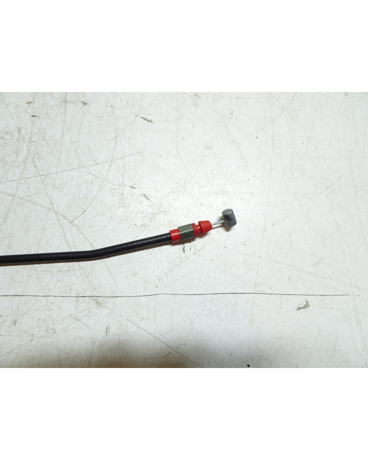 Triumph Street Triple, sadellås med vajer