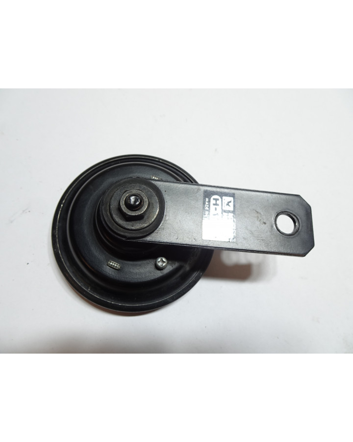 Triumph Street Triple, tuta