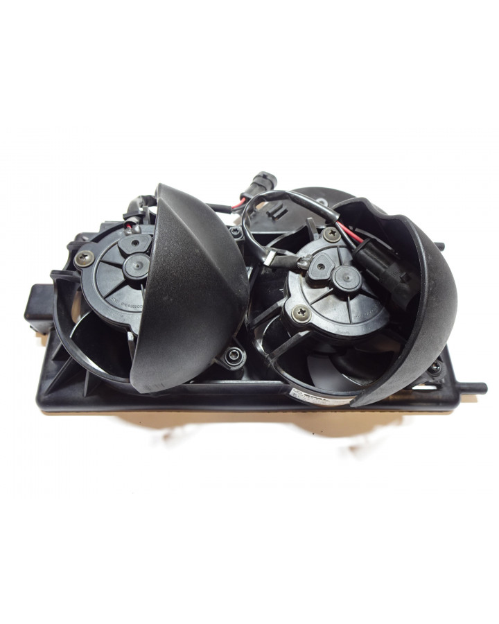 KTM 1290 Super Duke GT, kylarfläkt