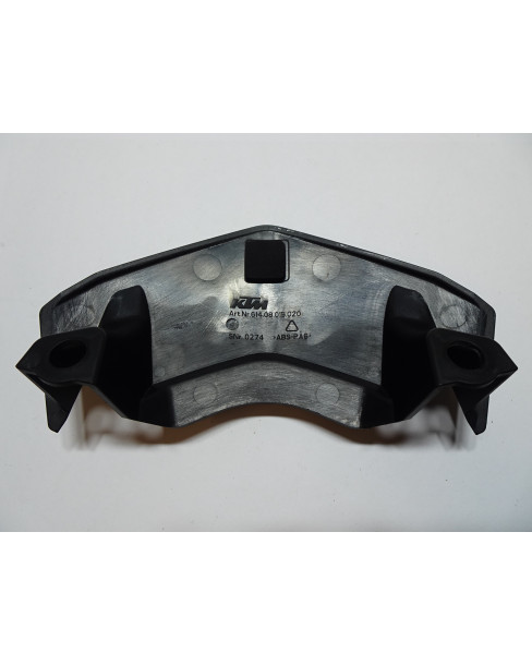 KTM 1290 Super Duke GT, bakre mittkåpa 2