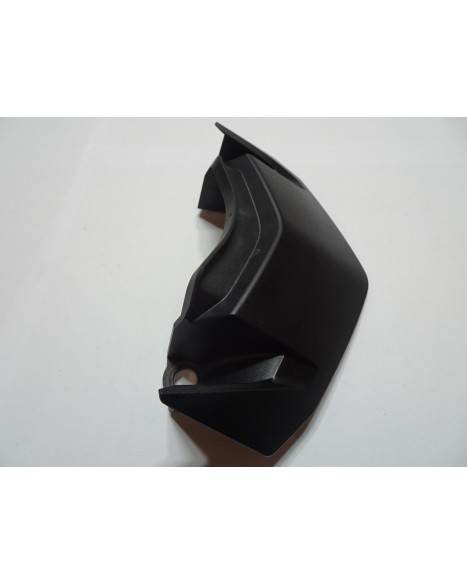 KTM 1290 Super Duke GT, bakre mittkåpa