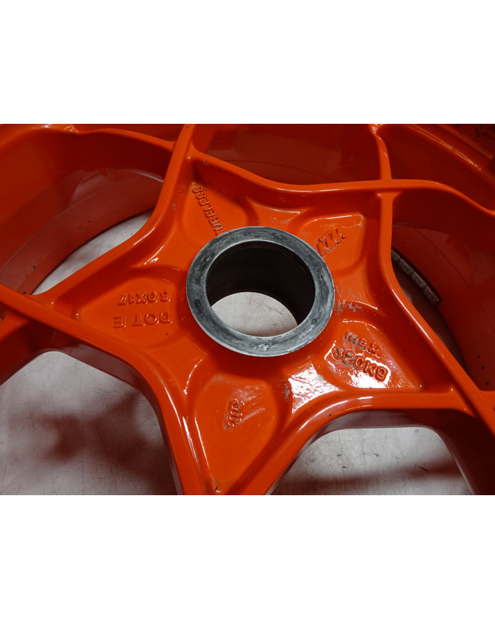 KTM 1290, Super Duke GT, bakfälg