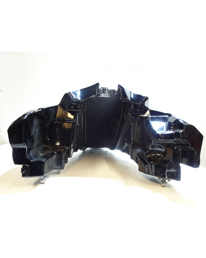 KTM 1290 Super Duke GT, bränsletank