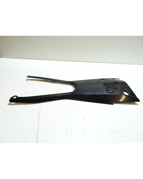 KTM 1290 Super Duke GT, inre stänkskärm 2