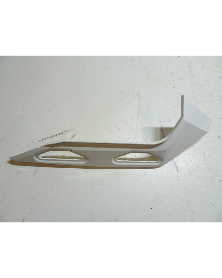 KTM 1290 Super Duke GT, bakre sidokåpa höger