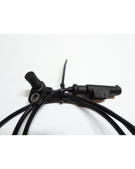 KTM 1290 Super Duke GT, ABS-givare fram