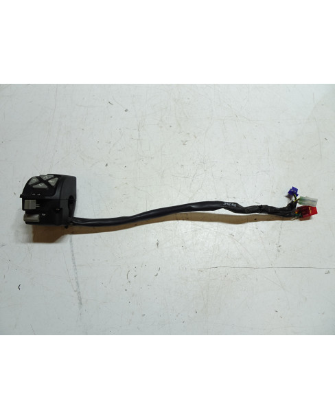 KTM 125 Duke, omkopplare vänster 2