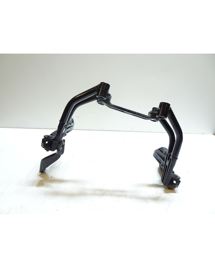 KTM 125 Duke, passagerarfotpinne komplett (par)