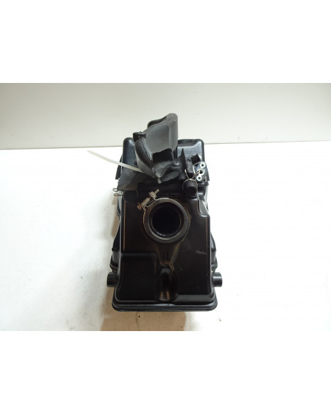 KTM 125 Duke, luftburk