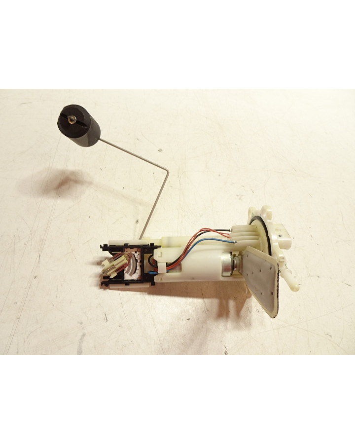 KTM 125 Duke, bränslepump