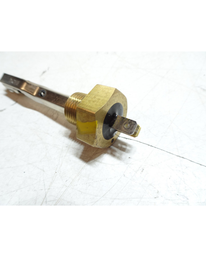 Honda VFR 1200X Crosstourer, bränslenivågivare