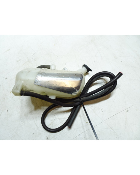 Honda VFR 1200X Crosstourer, expansionskärl