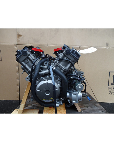 Honda VFR 1200X Crosstourer, motor DCT
