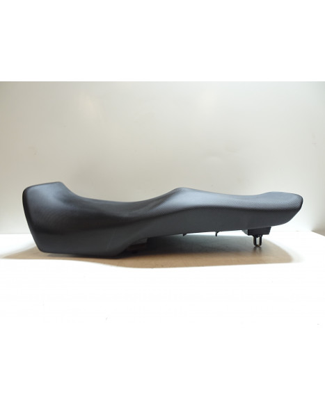 Honda VFR 1200X Crosstourer, sadel