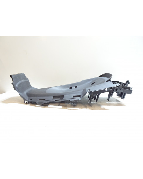 Honda VFR 1200X Crosstourer, inrestänkskärm 2