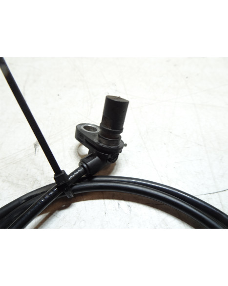 KTM 125 Duke, ABS-givare bak