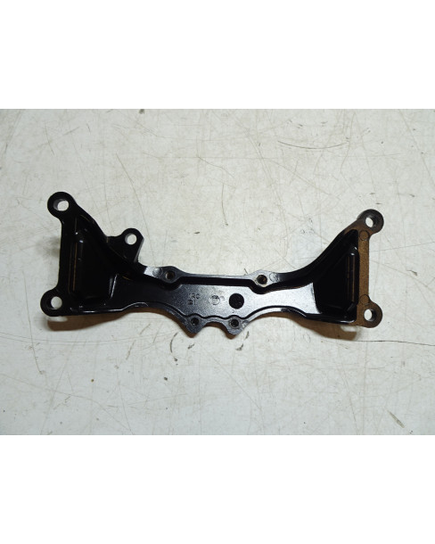 Yamaha MT-09, metallbygel 2