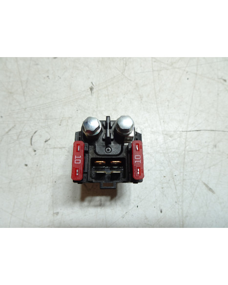 Yamaha MT-09, startrelä