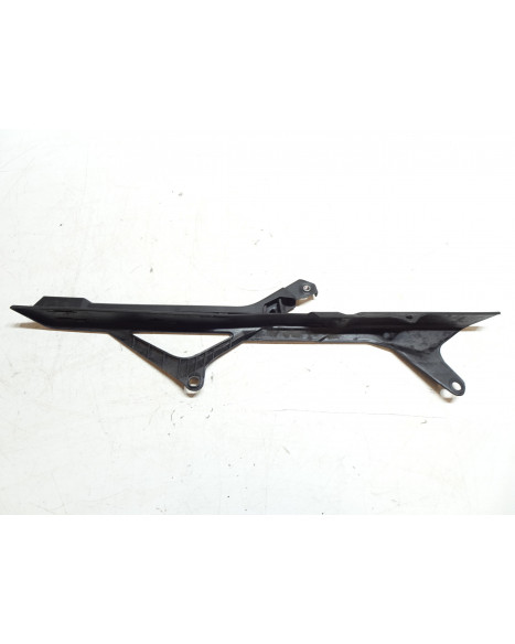 Yamaha MT-09, kedjeskydd