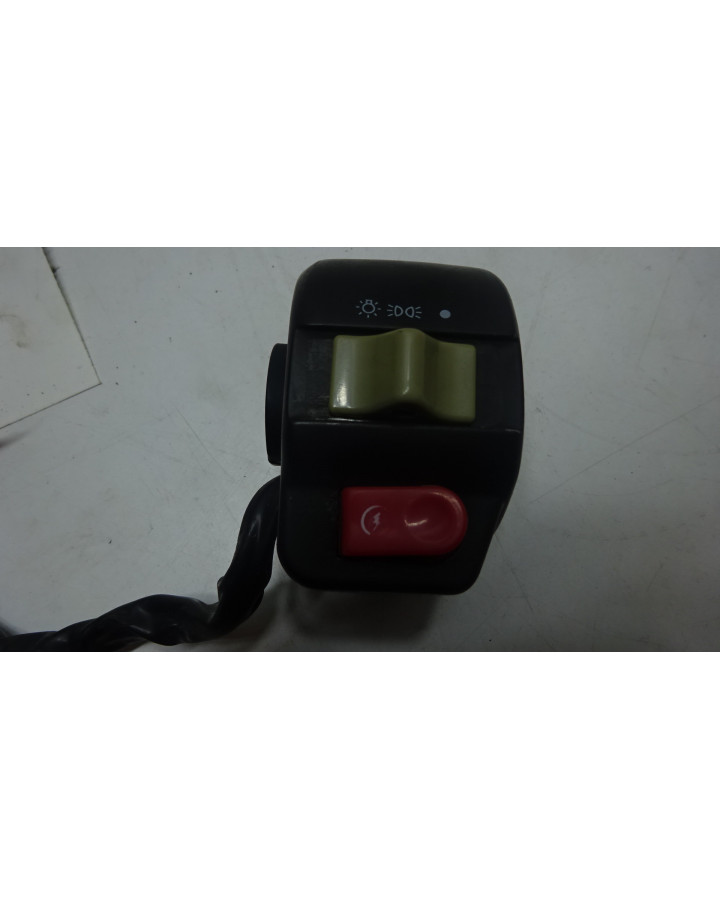 Keeway RY6, omkopplare höger