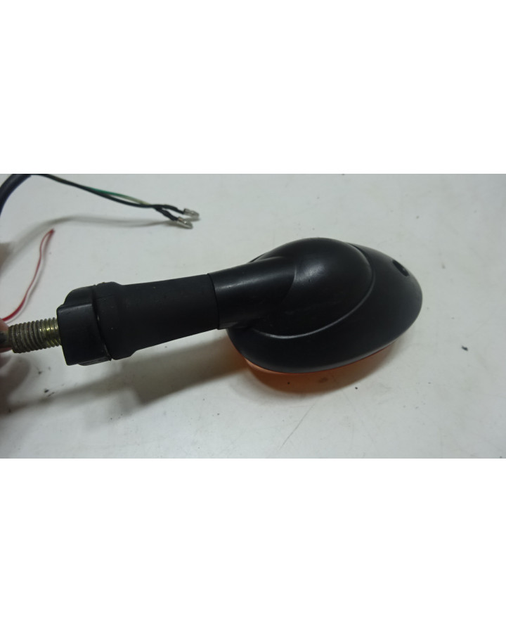 Keeway RY6, blinkers höger bak