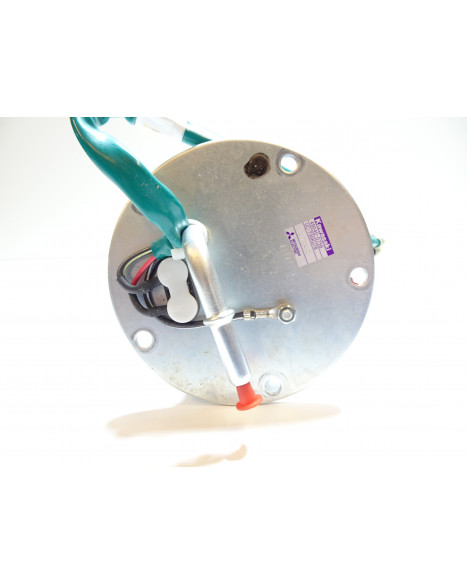 Kawasaki Z900, bränslepump