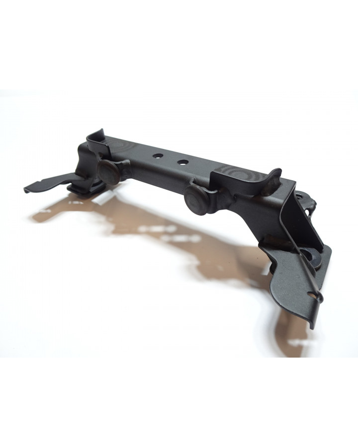 Kawasaki Z900, tankfäste