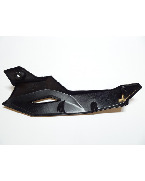 Kawasaki Z900, underkåpa höger