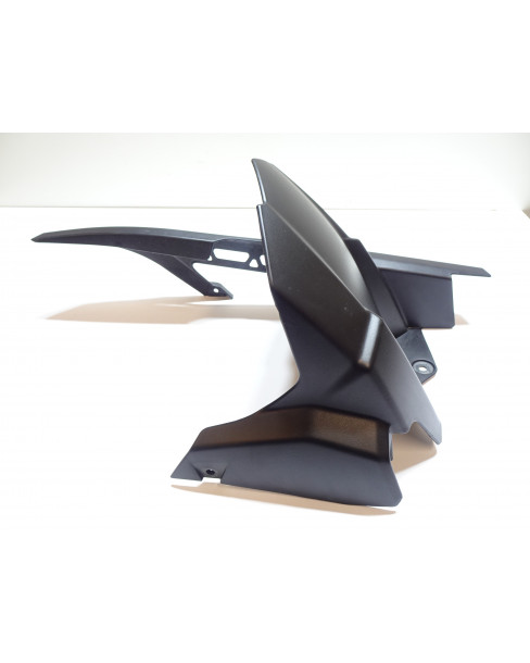 Kawasaki Z900, stänkskärm/kedjeskydd 2