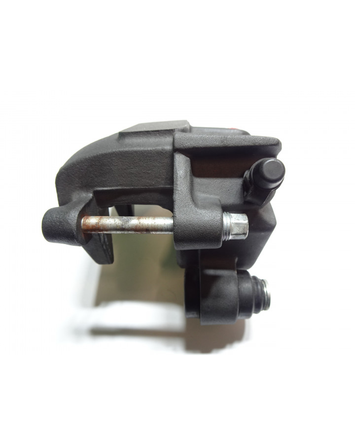 Kawasaki Z900, bromsok bak