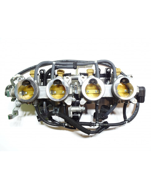 Kawasaki Z900, gasspjäll/insprut 2