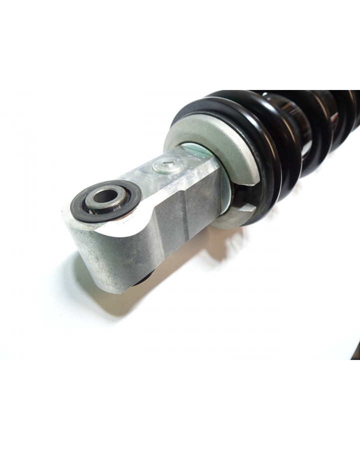 Kawasaki Z900, stötdämpare bak