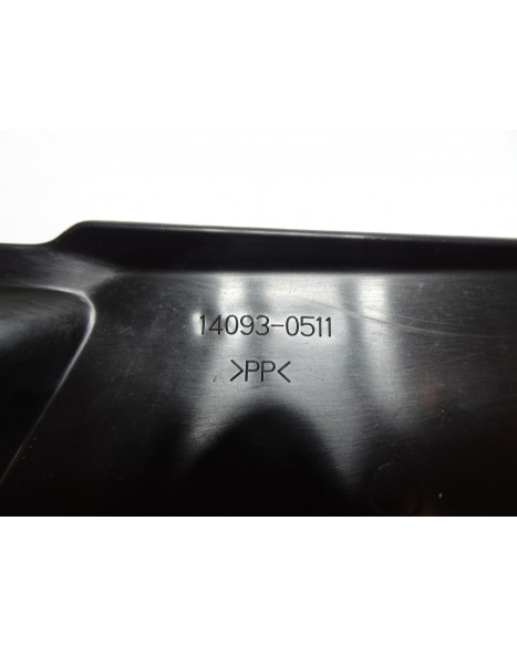 Kawasaki Z900, kåpa över kabelhärva