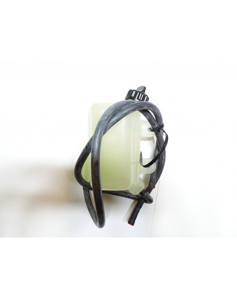 Kawasaki Z900, expansionskärl