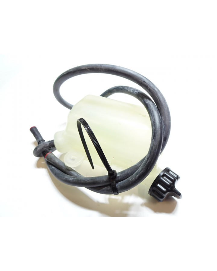 Kawasaki Z900, expansionskärl