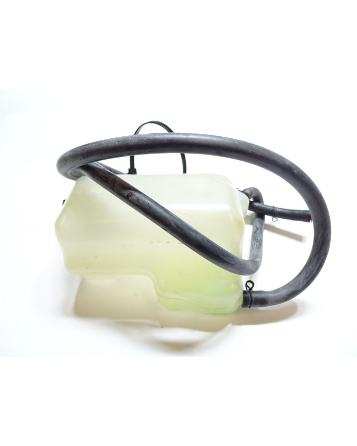 Kawasaki Z900, expansionskärl