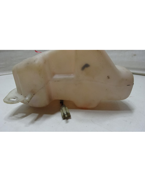 Keeway RY6, oljetank