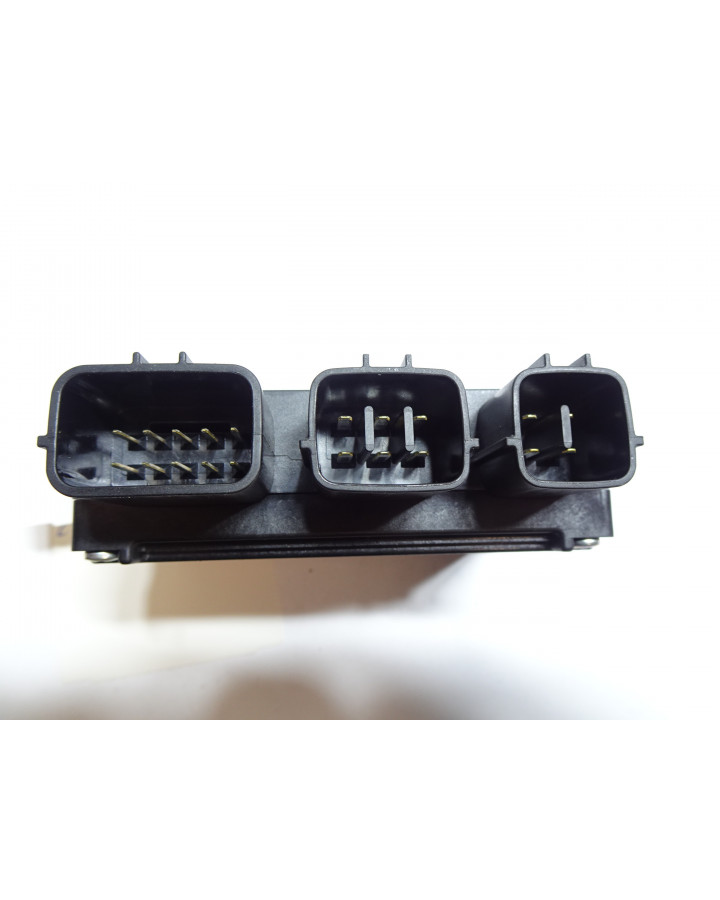 Kawasaki Z900, reläbox