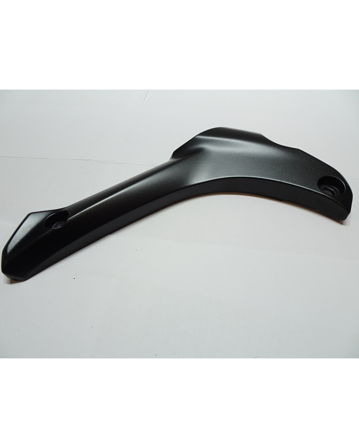 Suzuki SV650, ramskydd vänster