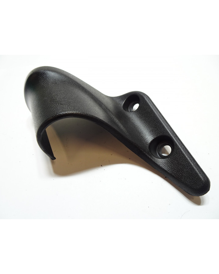 Suzuki SV650, kåpa över kylarslang