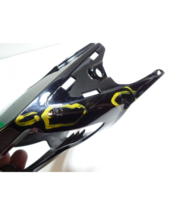 Suzuki SV650, bakre mittkåpa