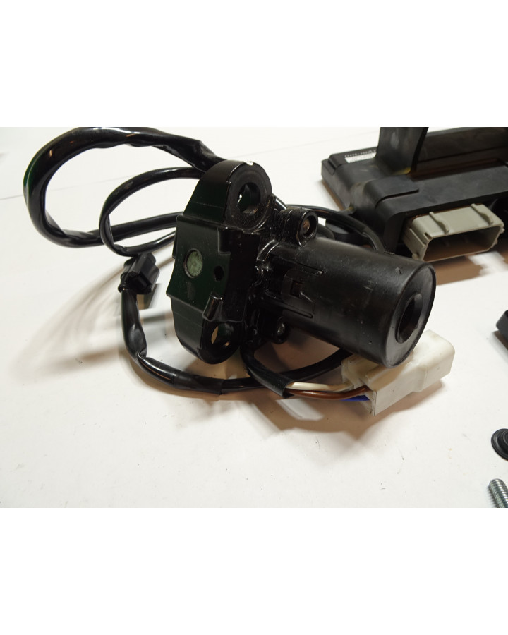 Kawasaki Z900, tändningslås komplett med ECU