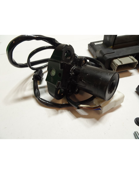 Kawasaki Z900, tändningslås komplett med ECU