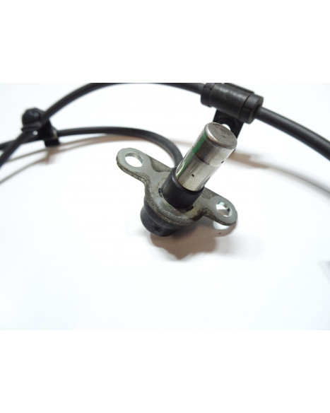 Kawasaki ZZR1400, ABS-givare bak