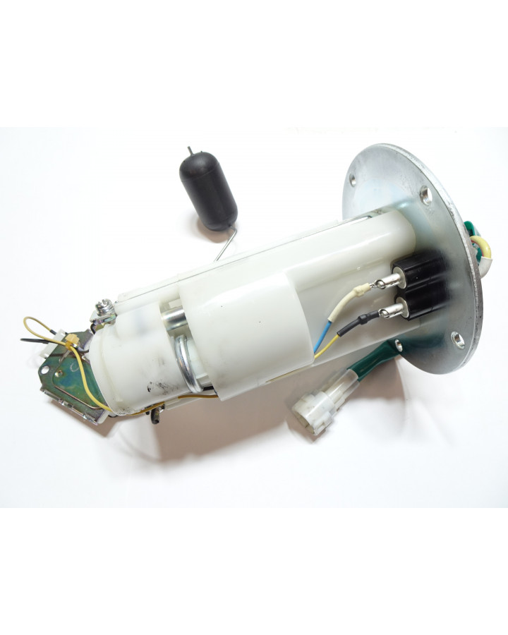 Suzuki SV650, bränslepump