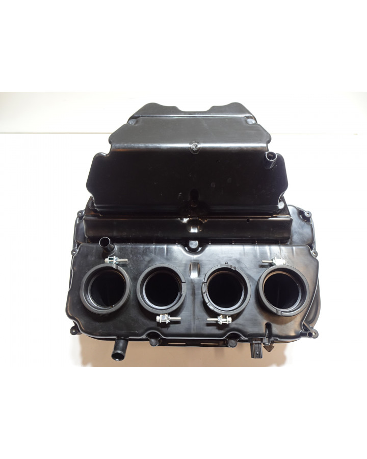 Kawasaki Z900, luftburk